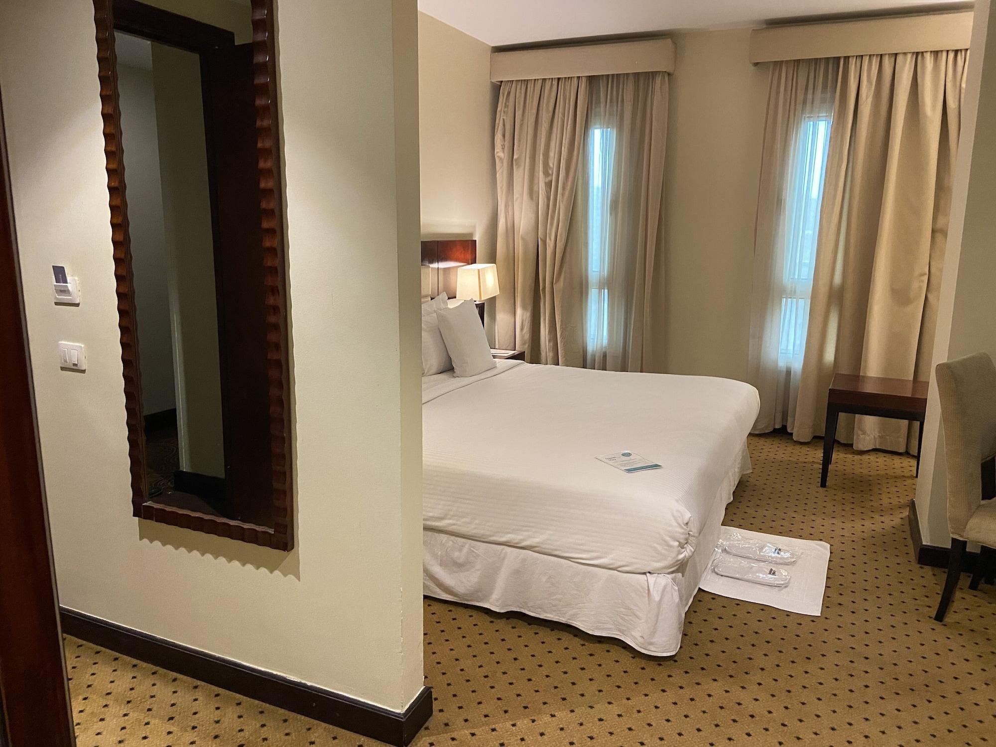 Barcelo Cairo Pyramids Hotel Giza Exterior photo