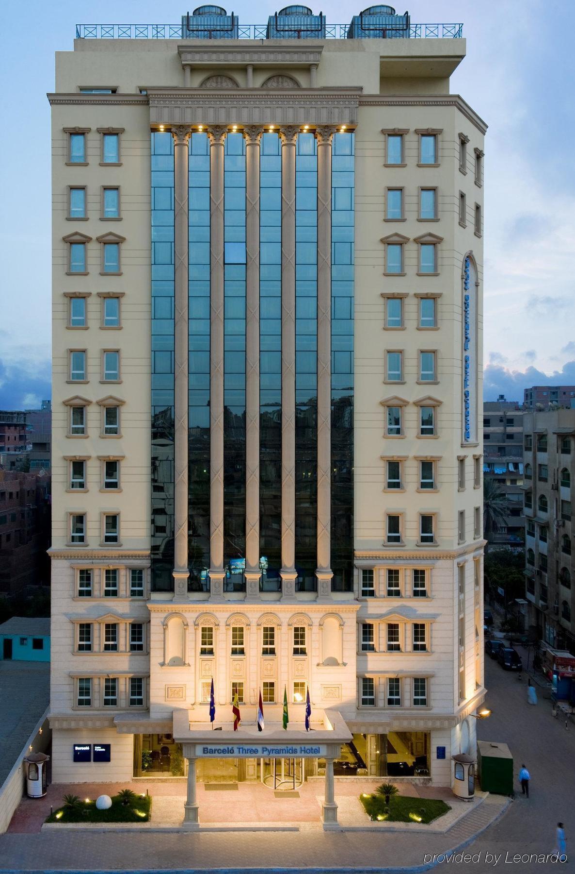 Barcelo Cairo Pyramids Hotel Giza Exterior photo